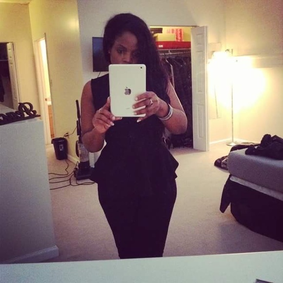 Shopping, sharing & caring for my kids!β€οΈπ€π· - Picture 2 of 6